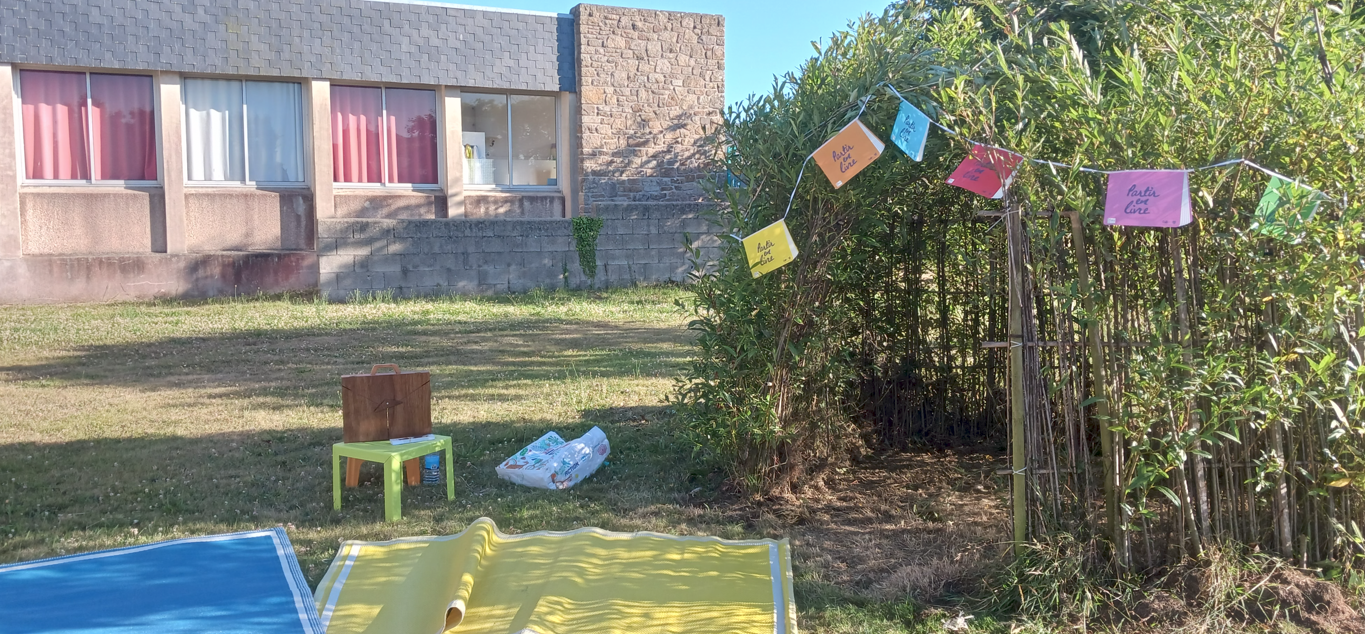 un jardin au soleil