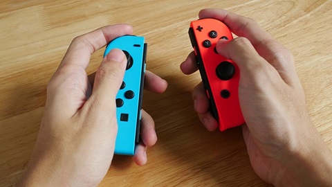 des manettes de switch